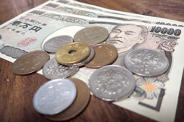 お金